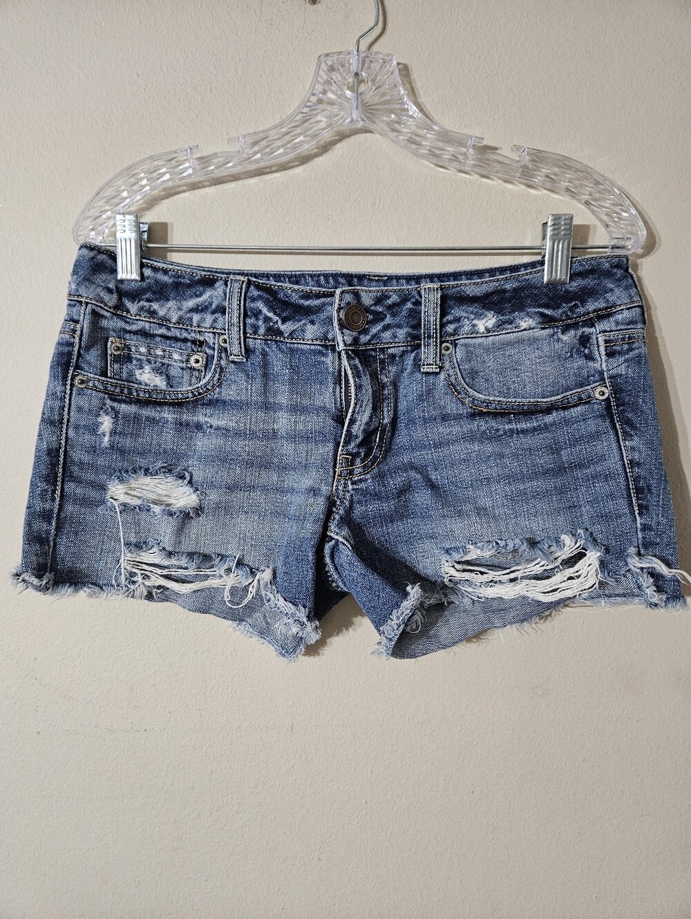 American Eagle Distressed Jean Shorts Size 6